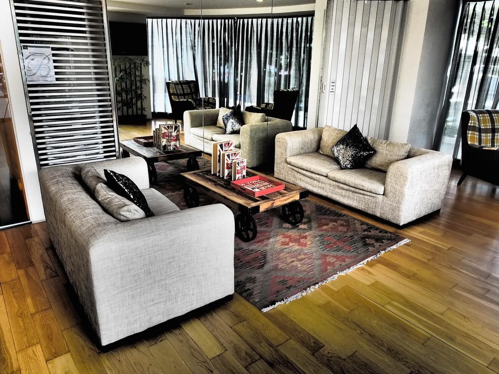 Beverly 33 By Aspira Bangkok Kültér fotó