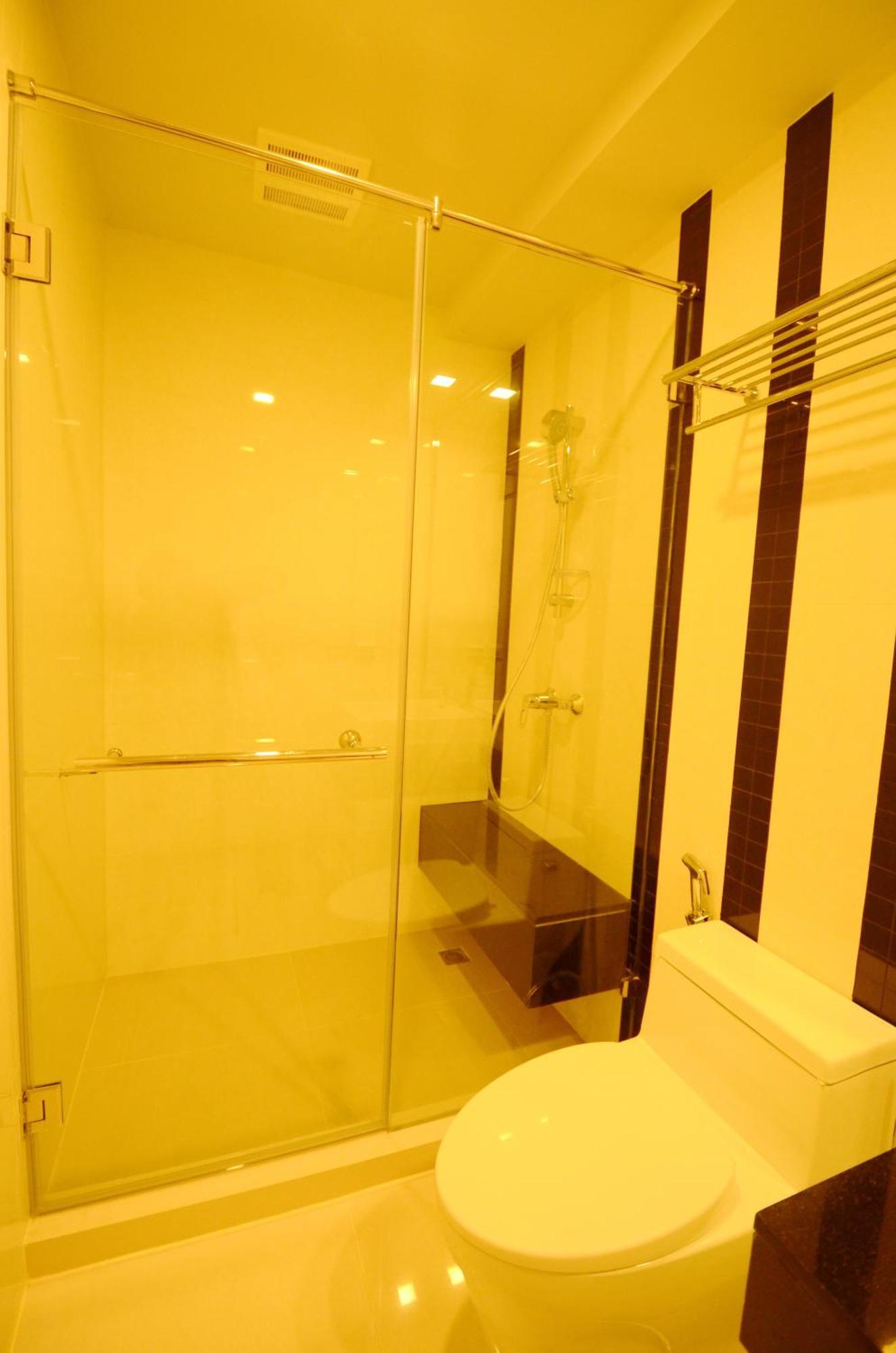 Beverly 33 By Aspira Bangkok Szoba fotó