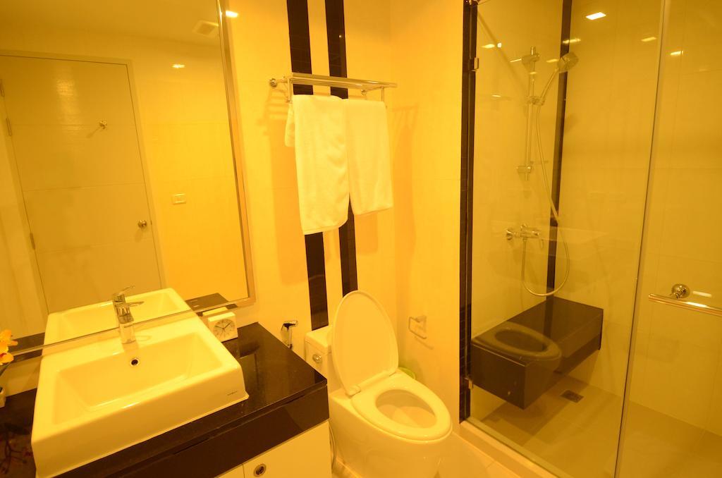 Beverly 33 By Aspira Bangkok Kültér fotó