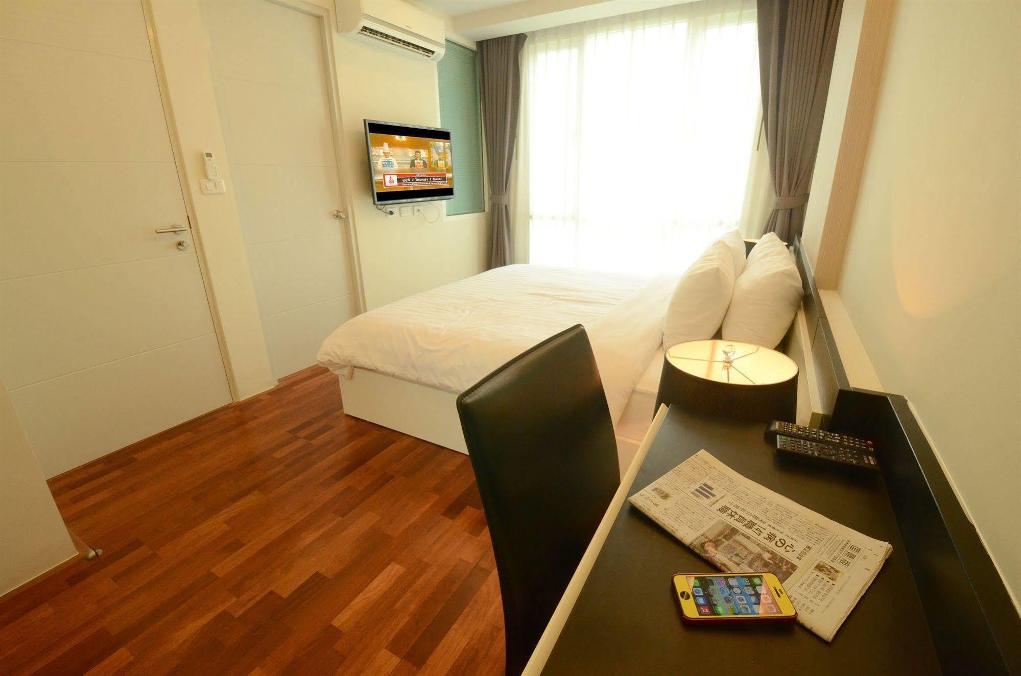 Beverly 33 By Aspira Bangkok Kültér fotó