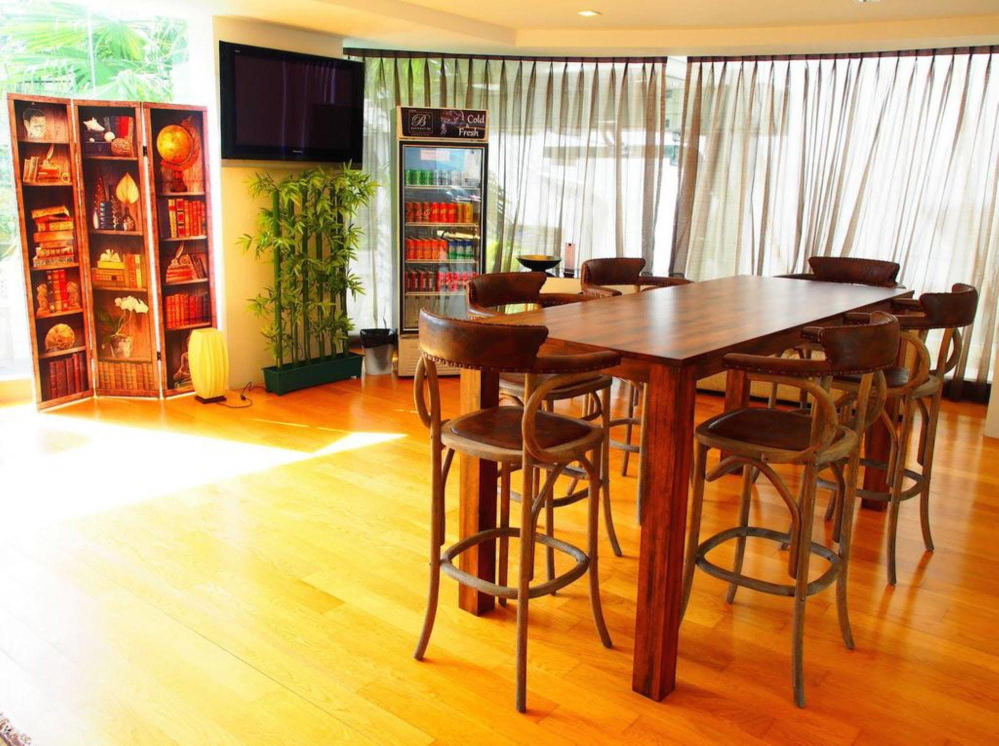 Beverly 33 By Aspira Bangkok Kültér fotó