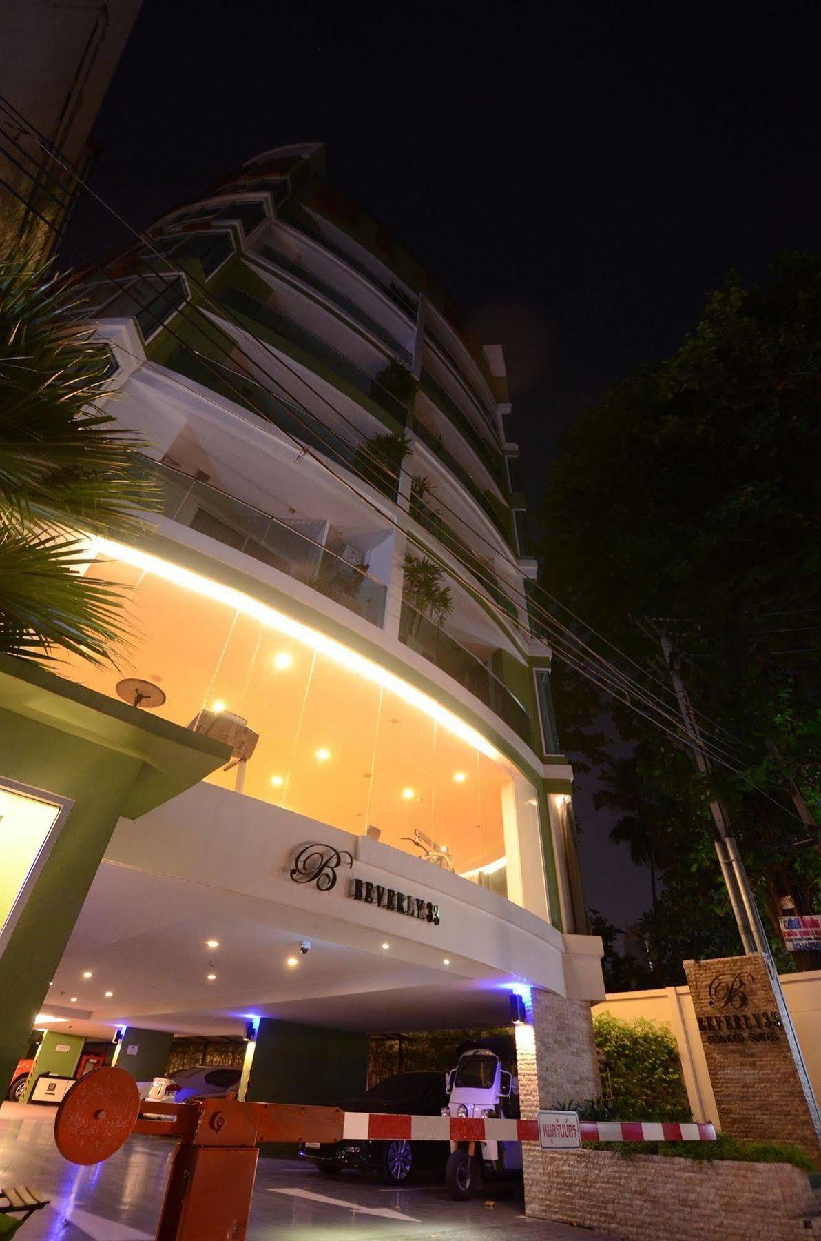 Beverly 33 By Aspira Bangkok Kültér fotó